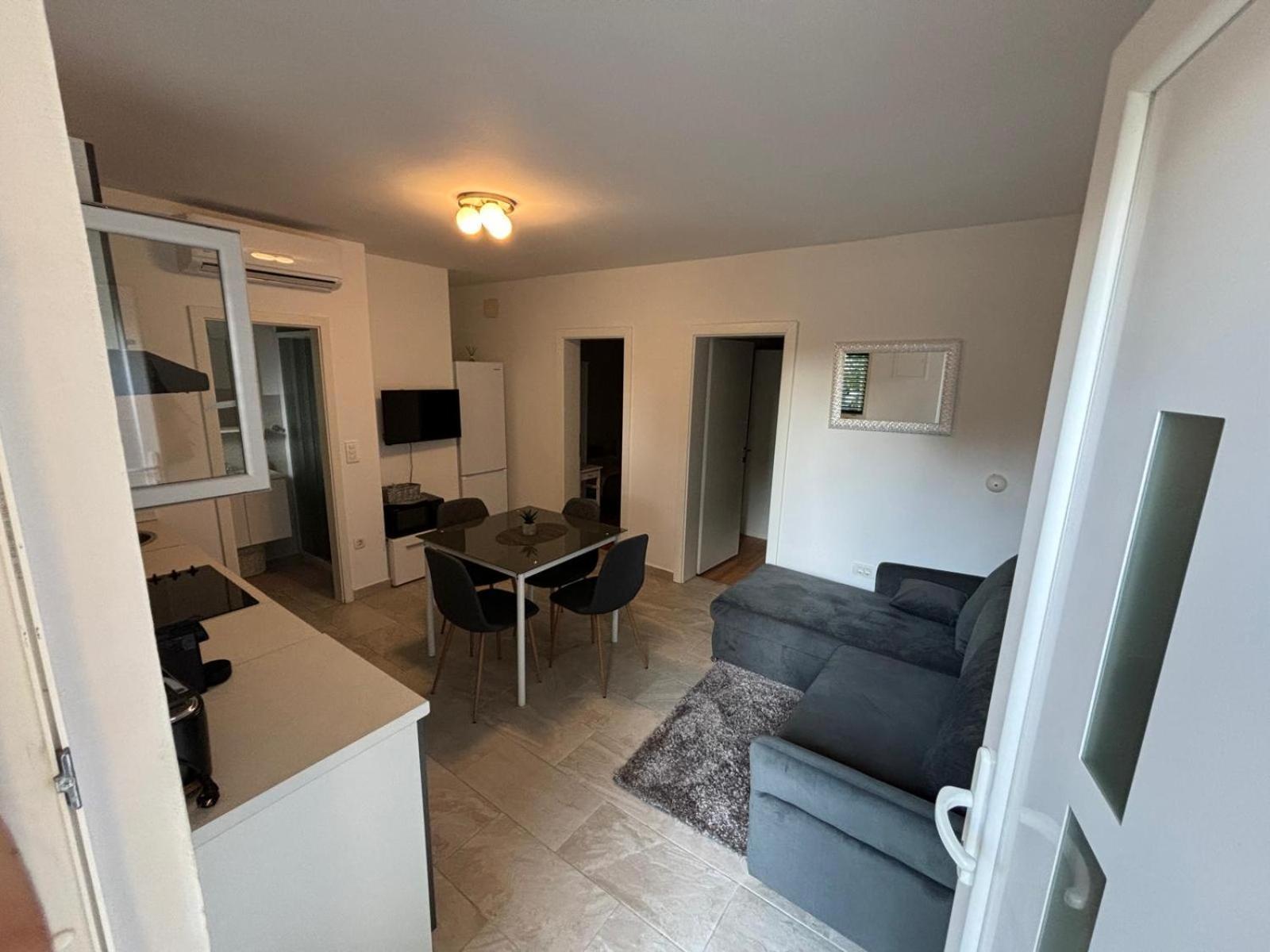 Roko Appartement *